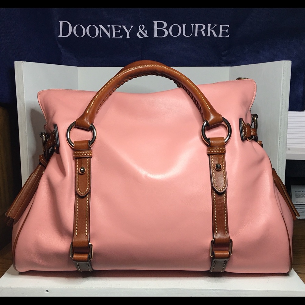 Dooney & Bourke Large Pale Pink Satchel - Picture 3 of 11